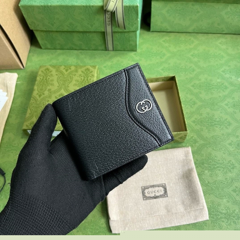G*u*i wallets & purse